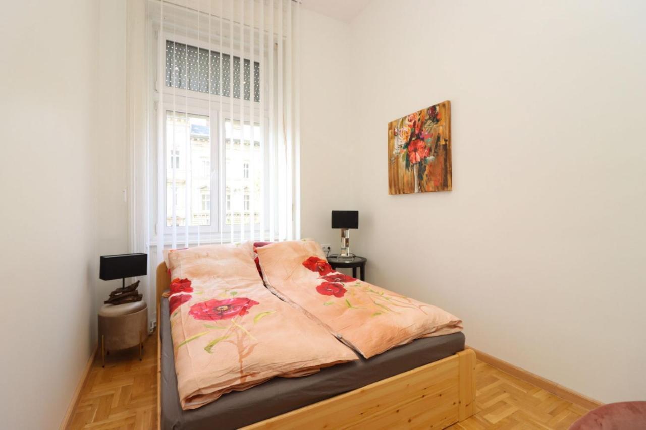 Apartamento Ziti Citi Budapest Exterior foto